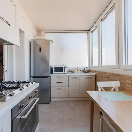 Apartment Wow Waterfront Bari