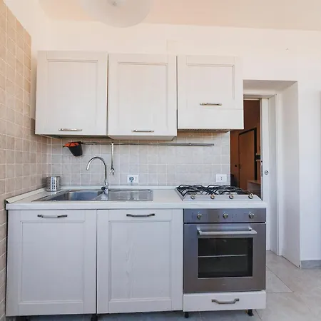 Apartment Wow Waterfront Bari